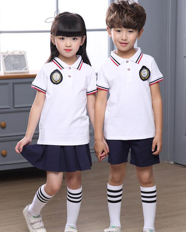 小学校服01