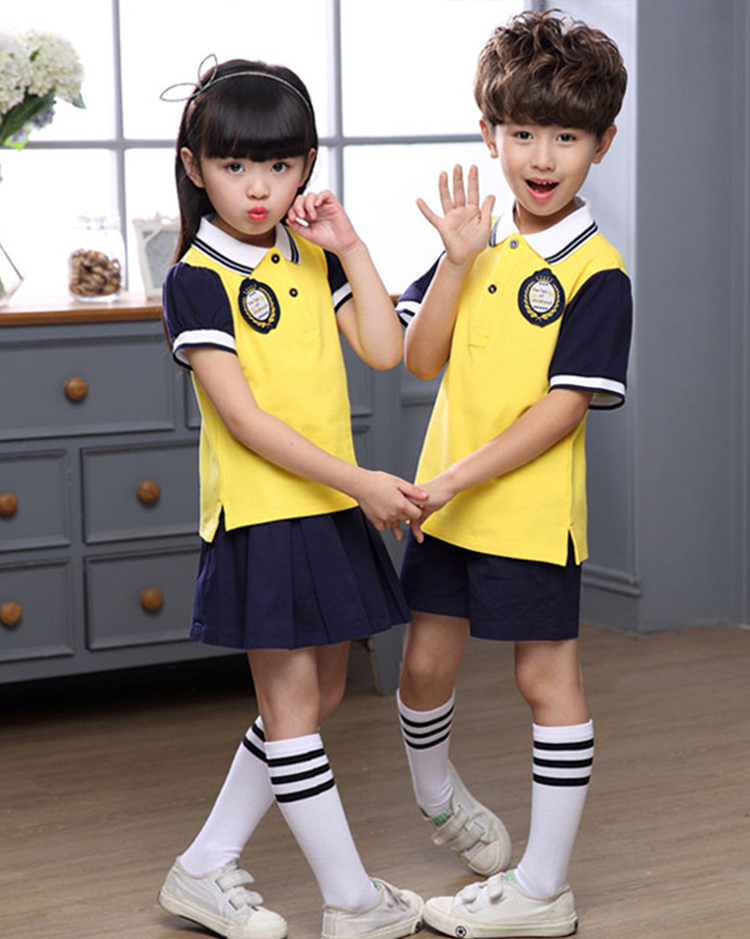 小学校服02